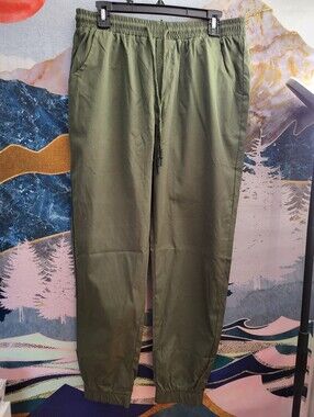 NWOT! Men's Olive Green Drawstring Jogger Pants